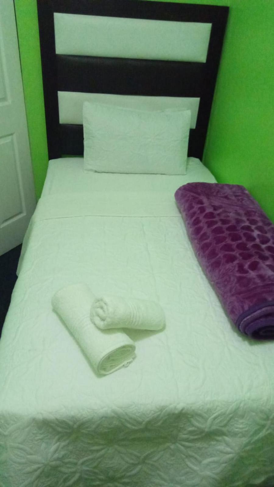 The Croc Guest House 스프링스 외부 사진